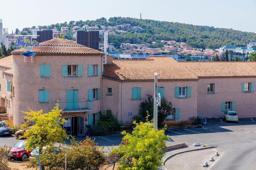 Noemys Toulon La Valette - Hotel Restaurant Avec Piscine Exterior foto